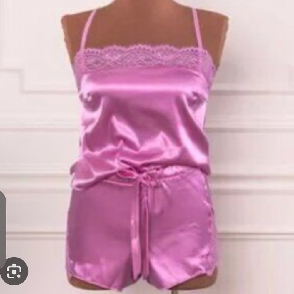 RED Mentionables Lace & Satin Sleep Set